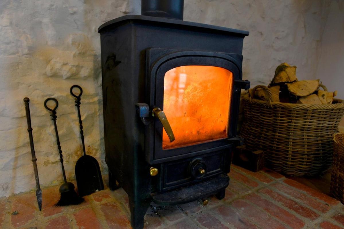 Dandelion Cottage, Amroth Bagian luar foto