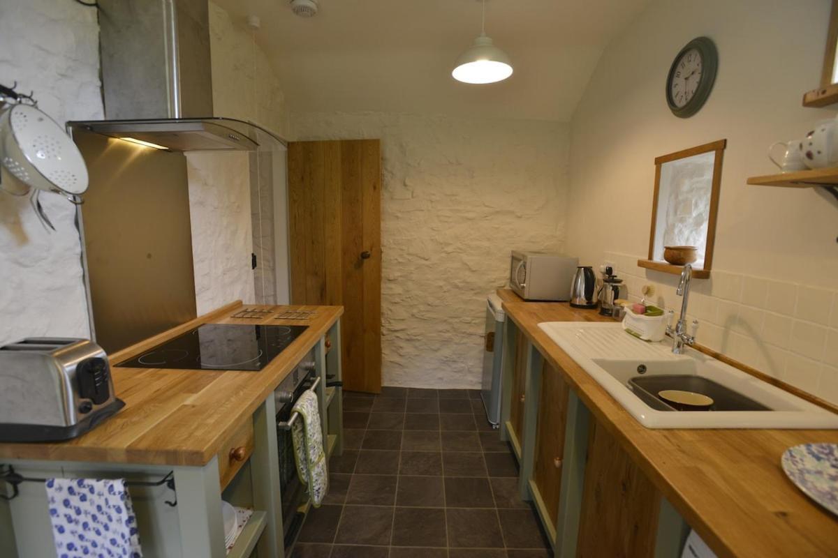 Dandelion Cottage, Amroth Bagian luar foto